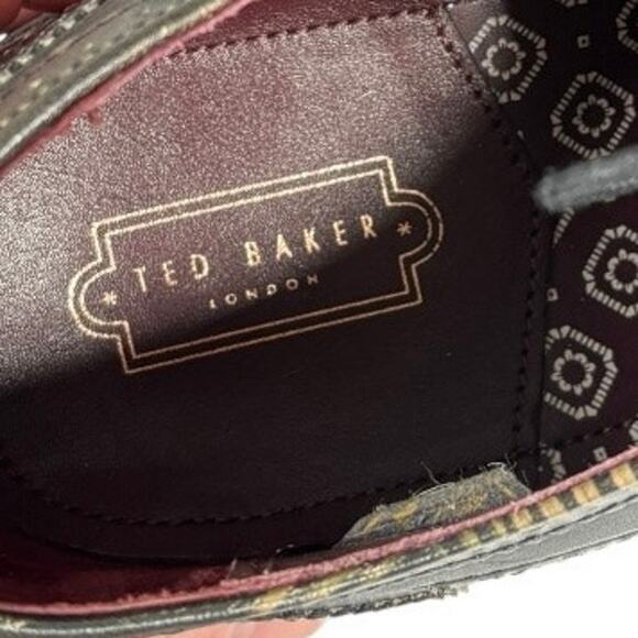 TED BAKER TROPICAL WINGTIP SHOES MISMATCH SIZES 9 RIGHT, 9.5 LEFT - Picture 8 of 9